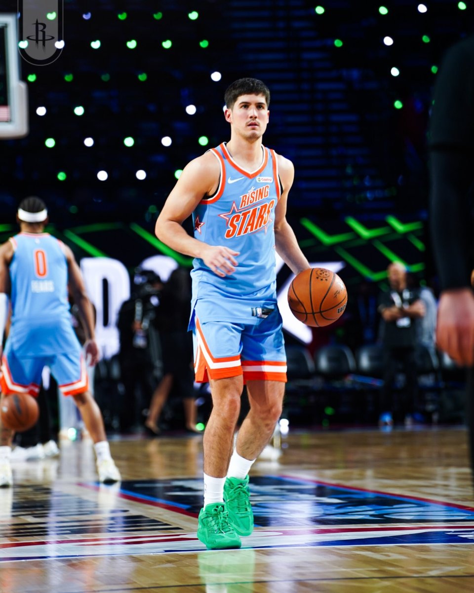 弹无虚发！火箭社媒晒谢泼德在新秀赛的个人精彩组图