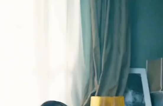 没有物质的爱情，真的只是一盘散沙吗？