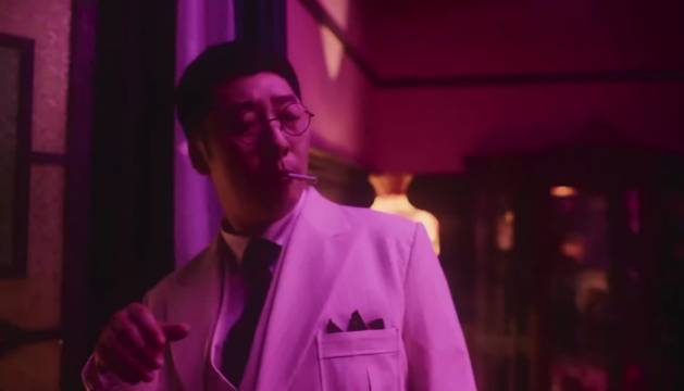 张子贤舞姿反差引热议，优雅自信引爆笑点