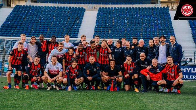 这场比赛结果对于德甲联赛积分榜有什么影响？