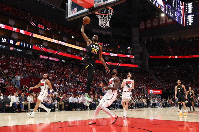 火箭队的年轻核心阵容被认为攻防韧性十足，他们新赛季可能面临哪些挑战？