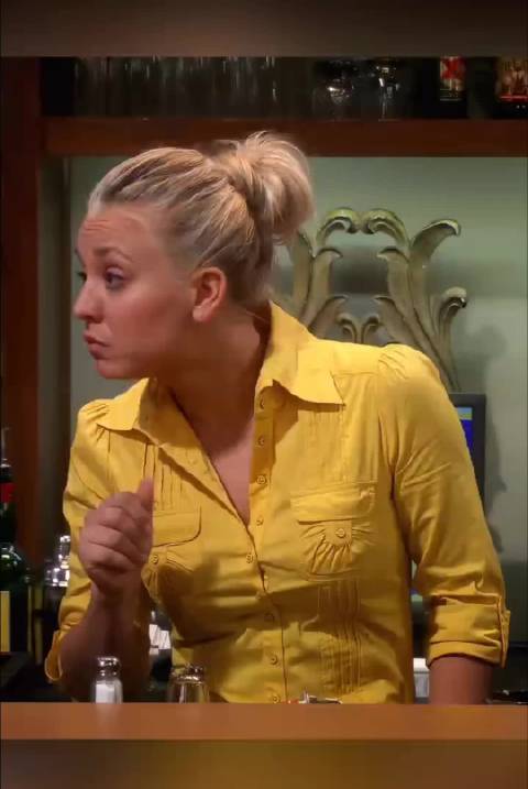 佩妮：那漫画店里混的很多男的都怪怪的