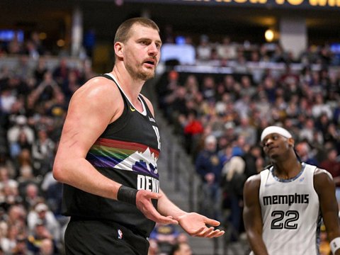 约基奇险创尴尬四双！轰26+15+11+9失误 获生涯第184次三双