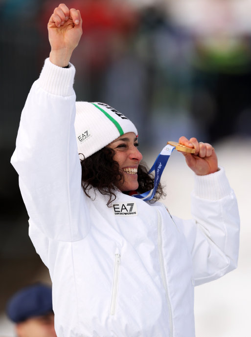 冬奥里程碑！刘校辰高山滑雪大回转稳健完赛，中国冰雪新希望