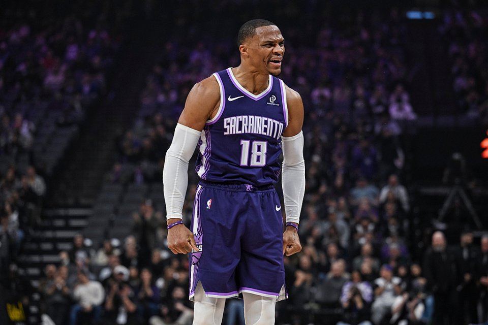 约基奇离威少只差25次三双 威少拼命夺下的榜首还能守多久？具体排名约基奇赶超威少的概率有多大