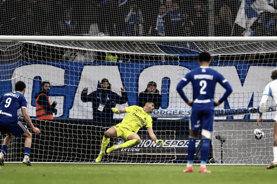 马赛本季补时丢7球，若只算90分钟，目前与巴黎同分暂列榜首