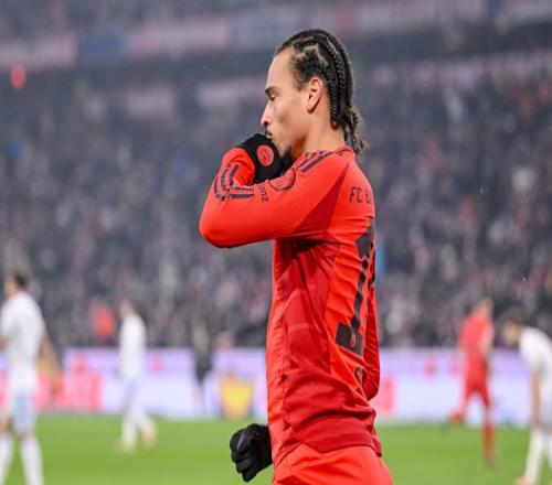 萨内本赛季各项赛事已打进11球,超越上赛季各项赛事10球总进球数