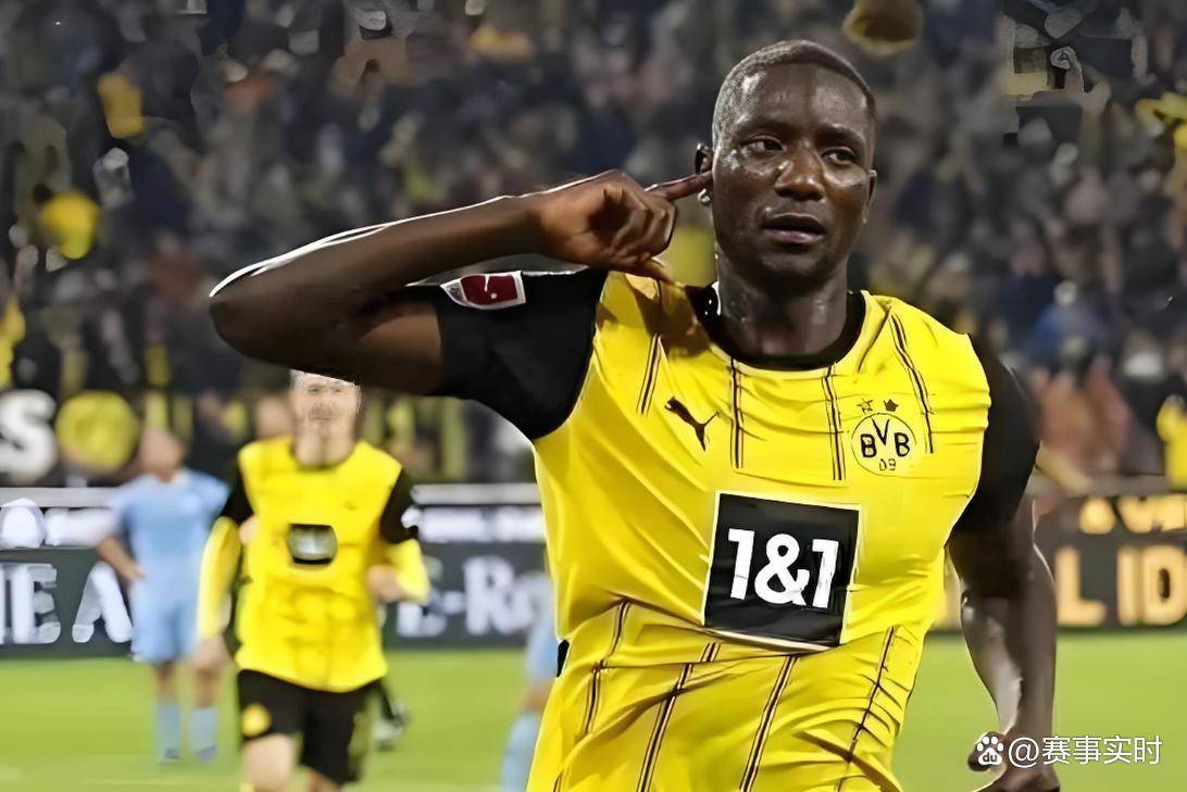 德甲!吉拉西2球，赖尔森助攻大四喜，多特4-0只差拜仁3分