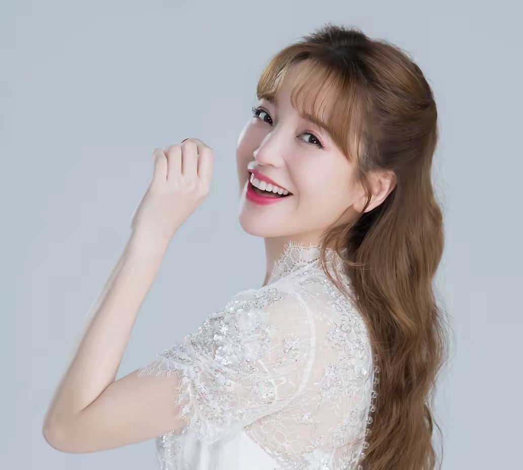 金莎谈择偶标准:恋爱脑的我,只与最崇拜的人步入婚姻