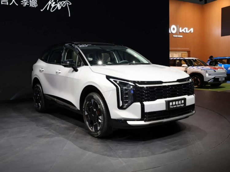 内外焕新 动力升级 新款起亚狮铂拓界将2月下线