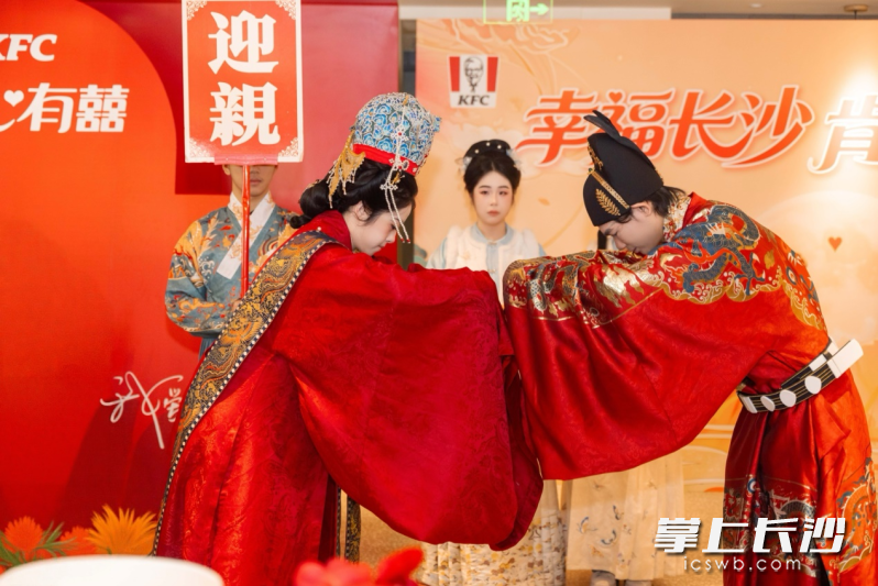 解锁喜宴别样打开方式，为甜蜜经济添活力