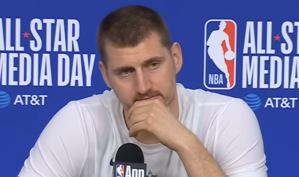 约基奇：詹姆斯依然是联盟最佳之一，看到他坚持23年确实震撼