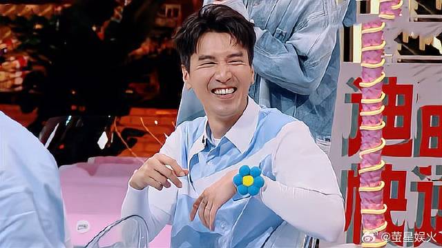 许魏洲说错台词，转眼就要自罚一杯，赵又廷都笑岔气！