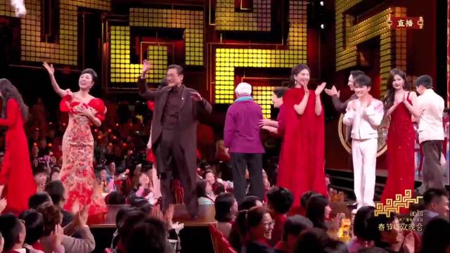 白鹿周深丁禹兮春晚精彩开场