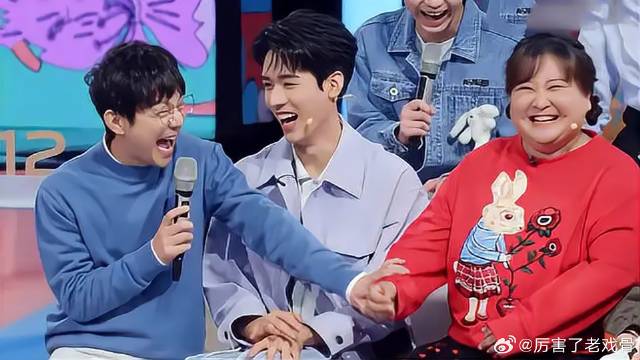 大家想和贾玲合作，不料贾玲一句话，何炅当场笑疯！