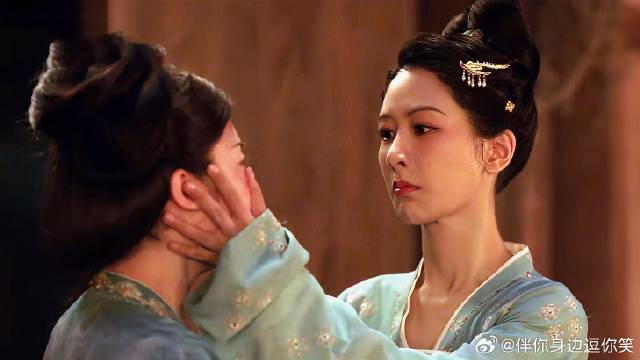 王擎被逼磕头道歉 还想敷衍也事，何惟芳霸气拿捏他