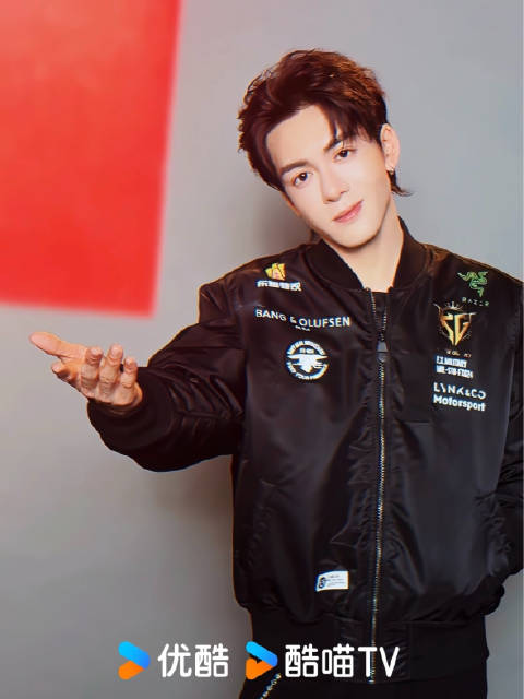 《交换人生》剧组送福贺新春，优酷独播龙年启新程