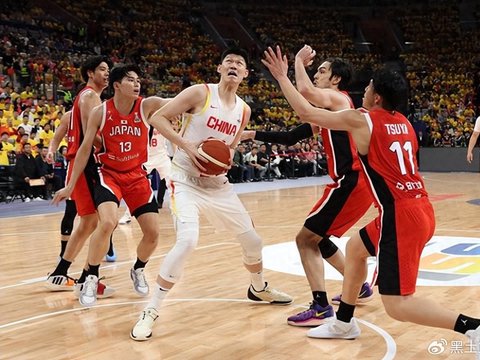 男篮中锋4选3！杜锋弟子提前出局，郭艾伦队友上位，周琦留悬念
