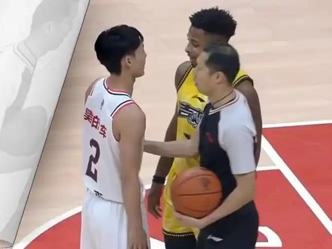 重金抢签？皮特森官宣，正式签约，1年合同，曾和徐杰发生冲突