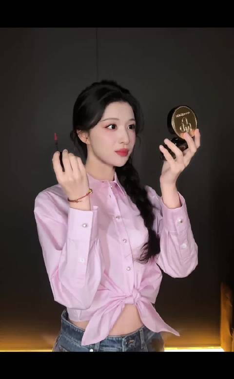 美貌这块我真的，啧啧，看到三位美女流口水 来源：网络（侵删）