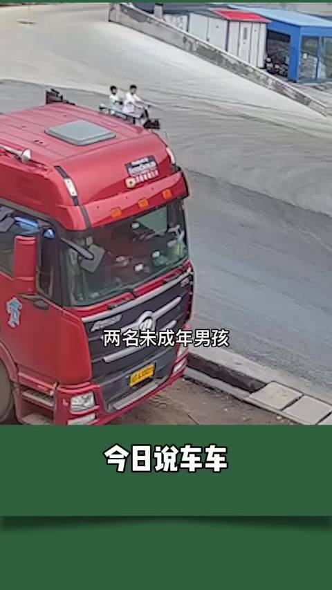 得亏人家货车司机人好，换别人看都装没看到能躲都不会躲的