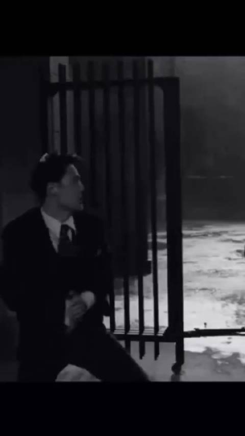 叶先生暴打日本兵@UNIQ-王一博 王一博