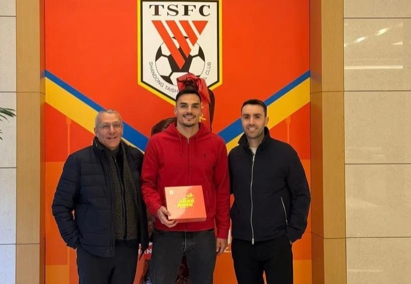 第2个洛佩斯？山东泰山与阿尔瓦罗签2年大合同，5年5次大伤成隐患