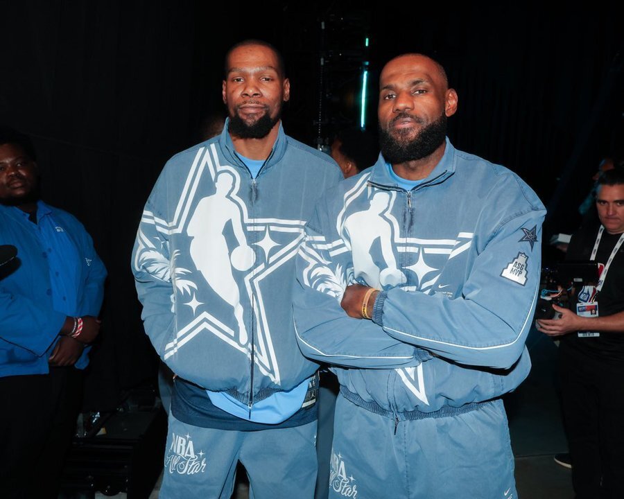 KD曾质疑东契奇和约基奇对待全明星的态度，两人合计得2分