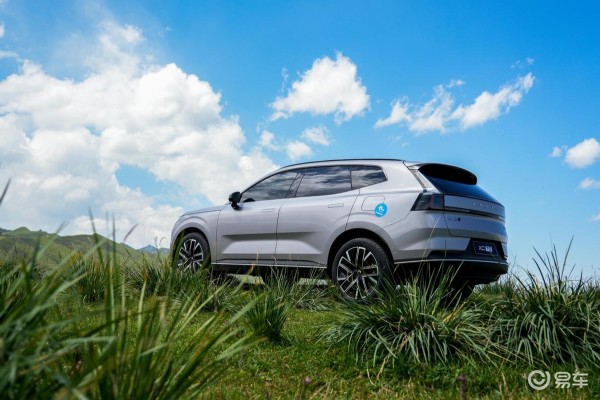 沃尔沃XC70 插电混动发动机-充电-动力