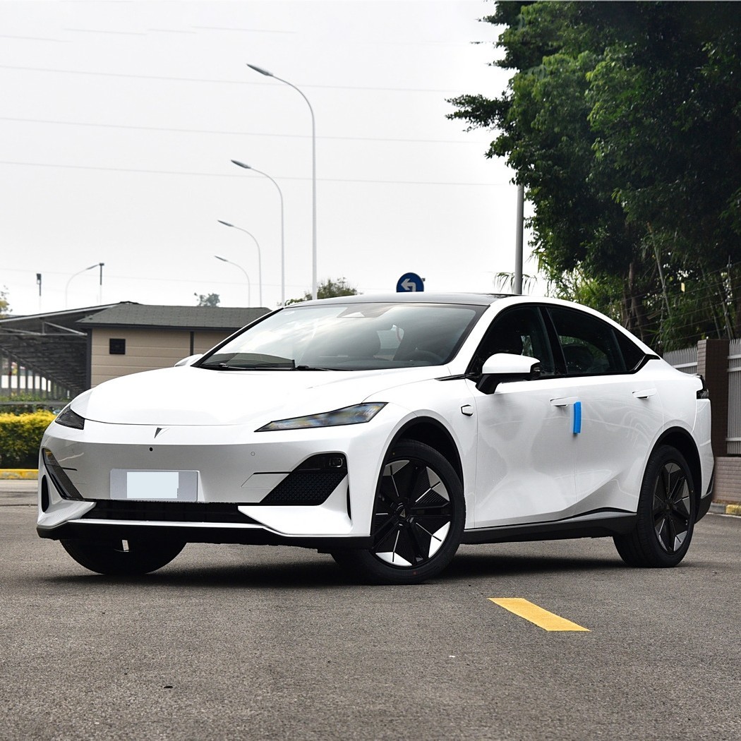 20万内纯电掀背车推荐:三款智能轿跑谁更懂你?