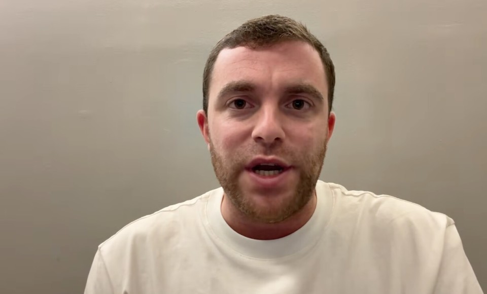 罗马诺：拜仁一直在关注扬-迪奥曼德，巴黎同样在持续跟进