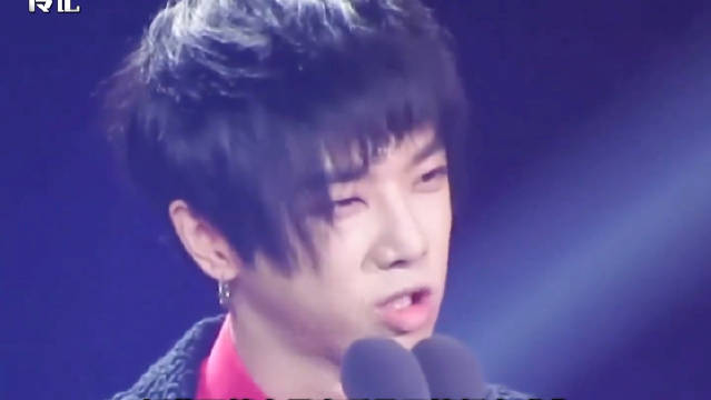 华晨宇天籁之战改编我的滑板鞋惊艳观众