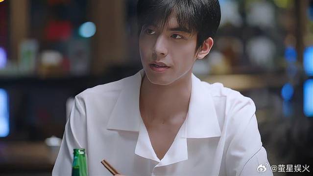 凌霄九年没回来，一回来就管凌爸，李爸：你就欠管！