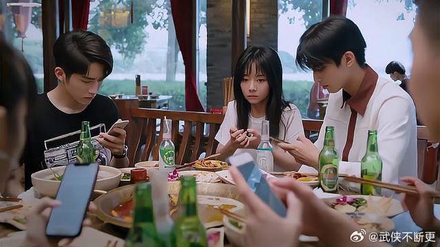 李尖尖小秘密暴露，凌霄贺子秋眼神凌厉，李尖尖慌了