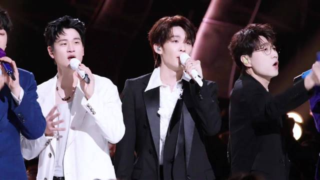 张远和王铮亮的合声超好听，无限循环 张远