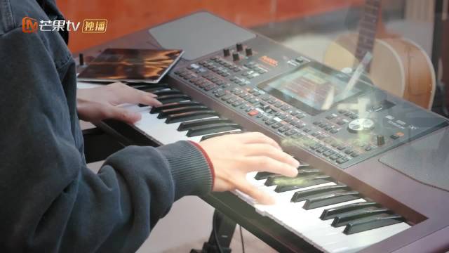 快乐老友记厚米团齐唱新年祝福