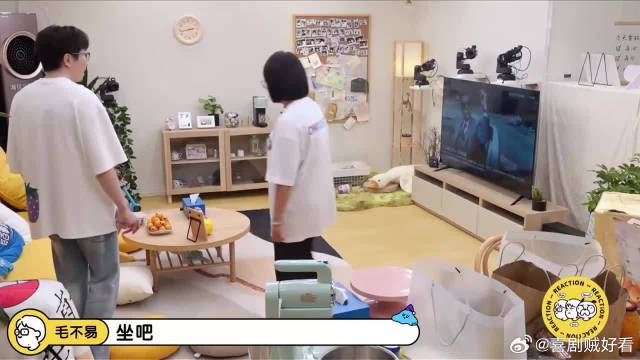 张歆艺的嘴太刁！不论在哪枇杷只吃成都的，买不下就空运