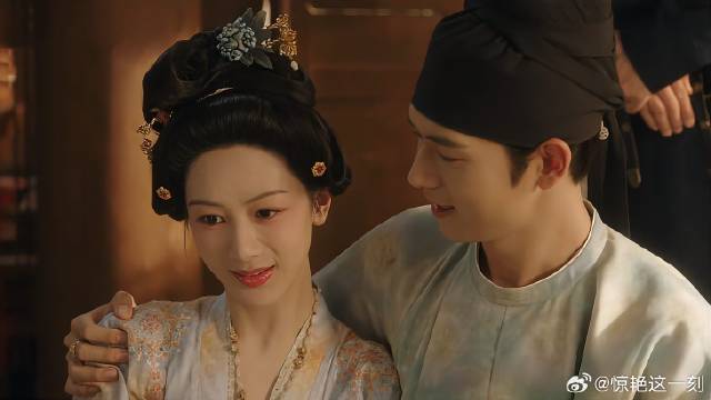 蒋长扬怕大福起疑心 跟何惟芳假装亲昵，让她都害羞！