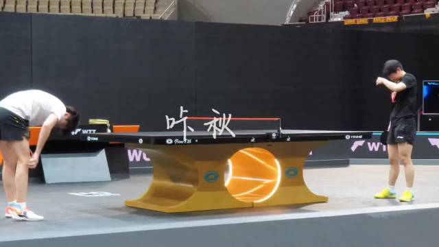 身上痒也要撒娇 孙颖莎｜王楚钦