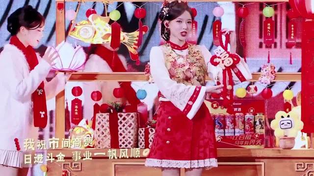 程潇毛晓彤让我眼前一亮又一亮！美女+萌妹的配置真的太养眼了
