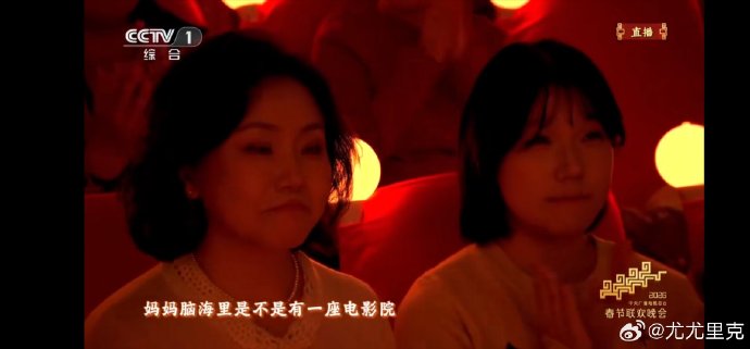 邓超提到的“万家灯火璀璨，慈母待子归家”这一场景，对他的演唱产生了怎样的影响？