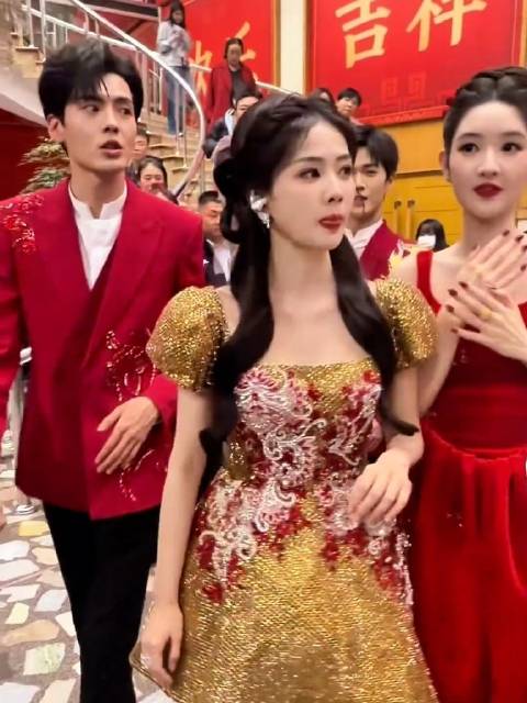 春晚后台下班视频曝光，白鹿李兰迪王玉雯等明星亮相