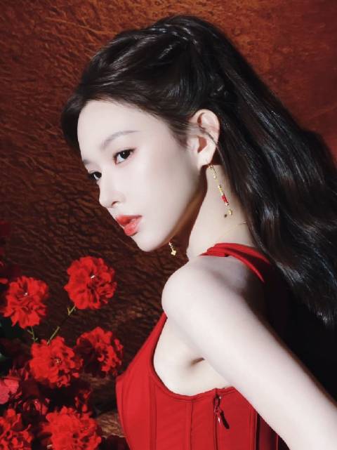 程潇出任Coach眼镜品牌代言人