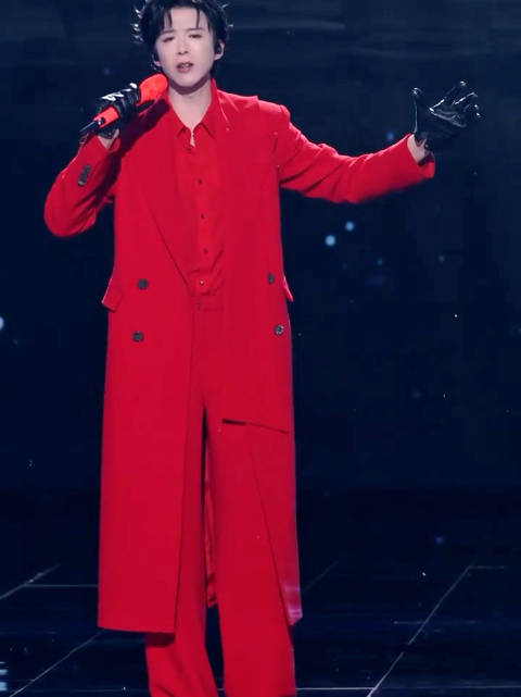 刘宇宁《把你的名字念一万遍》舞台直拍，好听到想听现场