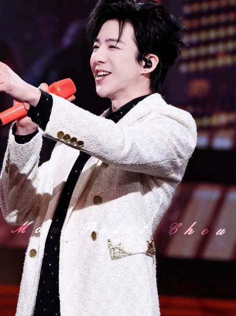 刘宇宁江苏北京春晚连演多场舞台直拍曝光