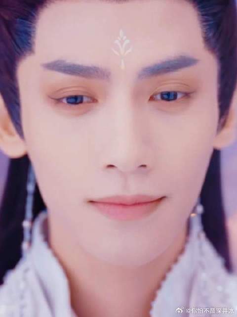 罗云熙 | 白鹿 好辛苦的澹台烬，好心酸的苏苏，要结束爱人的生命