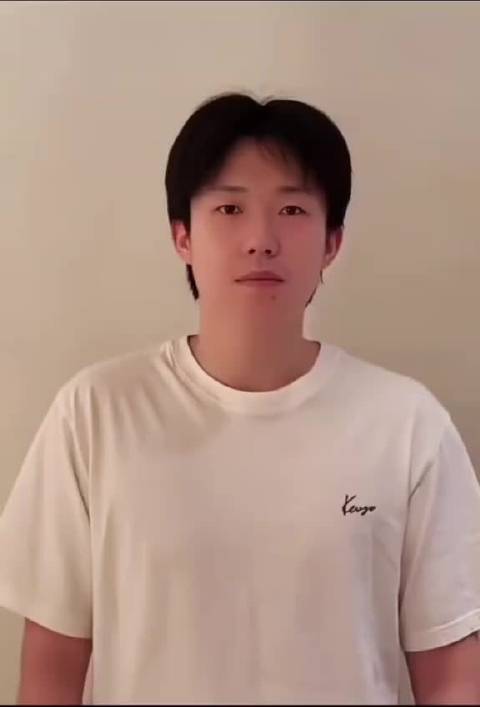 王楚钦送来的新春祝福我们收到了，也祝你新的一年健康涨球，那更多的冠军！