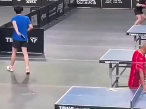 王楚钦为孙颖莎休息主动陪练，肖指导质问引关注