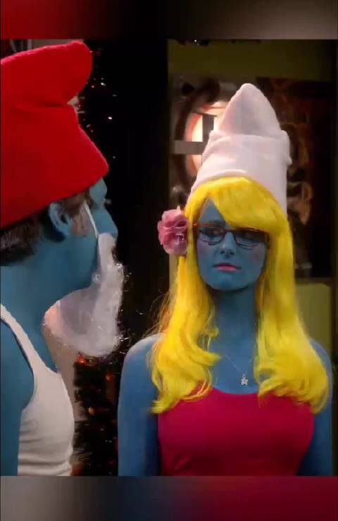 霍华德模仿伯妮：“我说话才不是这样”