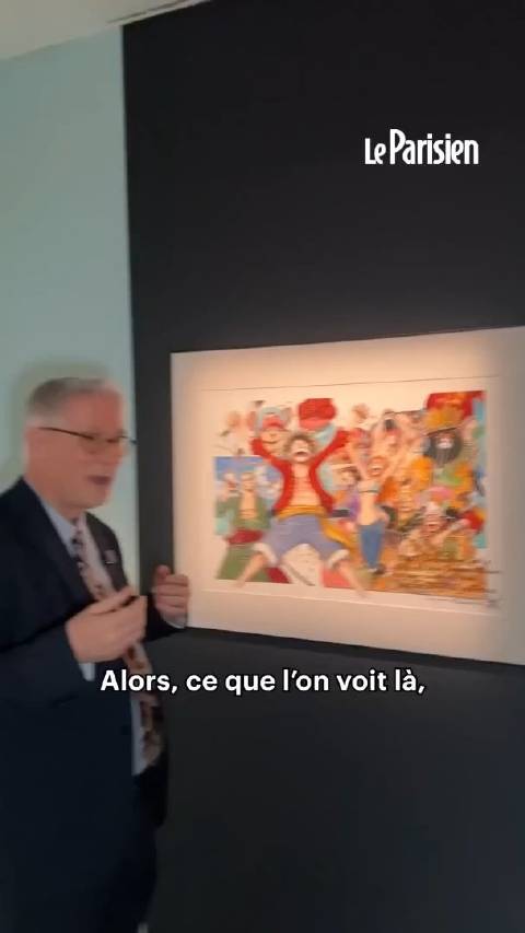 马克龙获赠海贼王原画彩页在巴黎展出